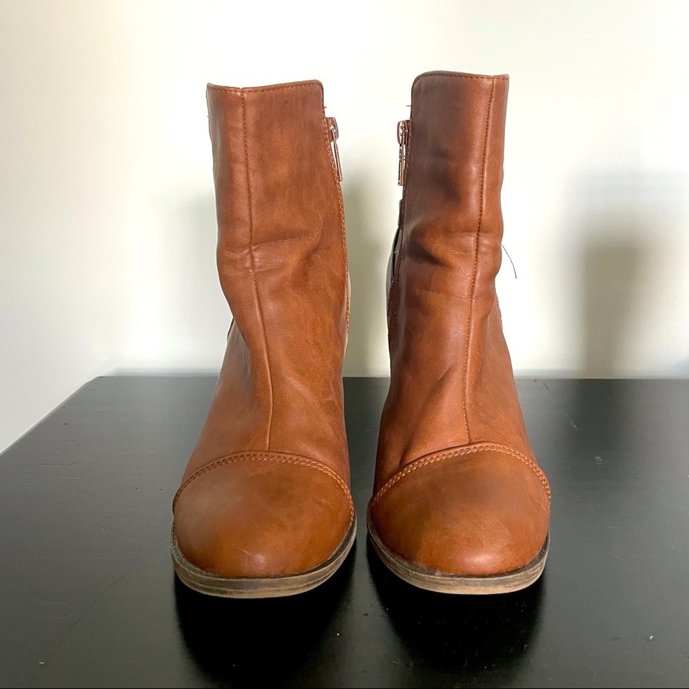 Breckelles Cognac Heeled Booties - Picture 3 of 5